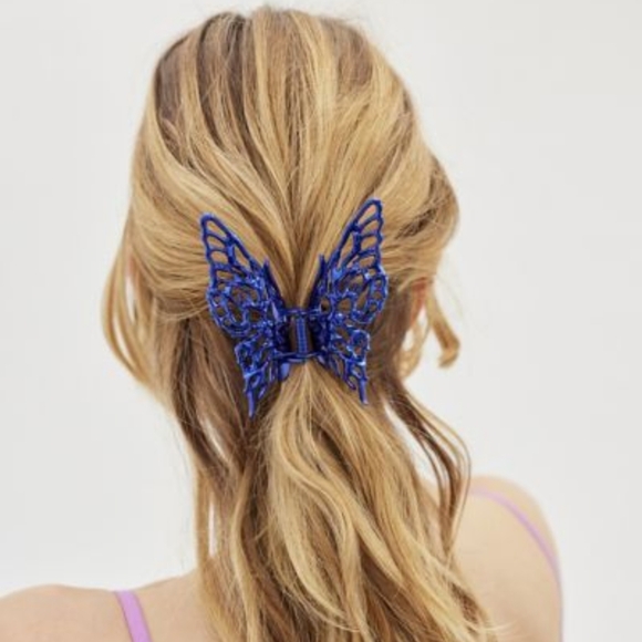 Bdg Blue metal butterfly hair claw clip - Picture 1 of 5